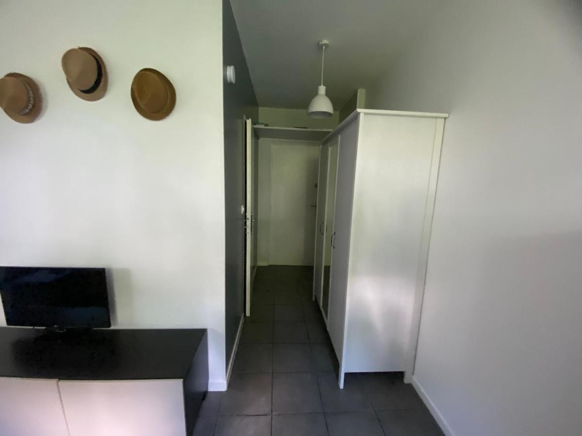 La Paille Metz Luxembourg Parking Un-Sejour-A-Part Apartment Exterior photo