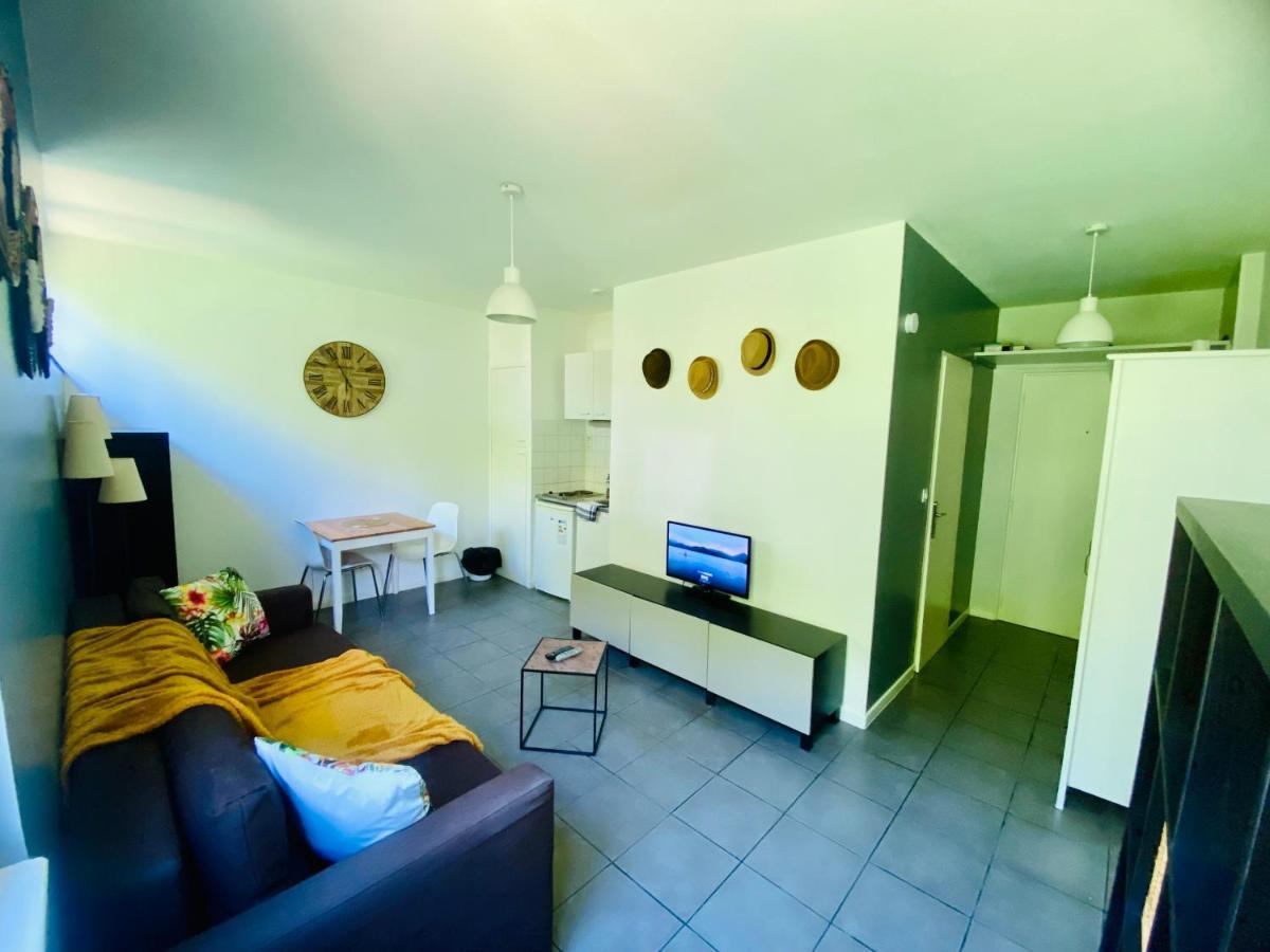 La Paille Metz Luxembourg Parking Un-Sejour-A-Part Apartment Exterior photo