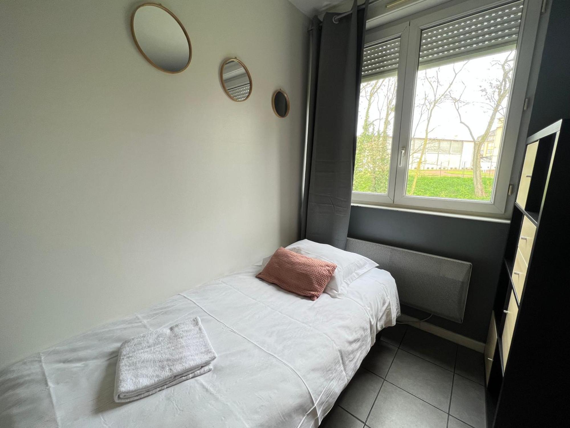 La Paille Metz Luxembourg Parking Un-Sejour-A-Part Apartment Exterior photo