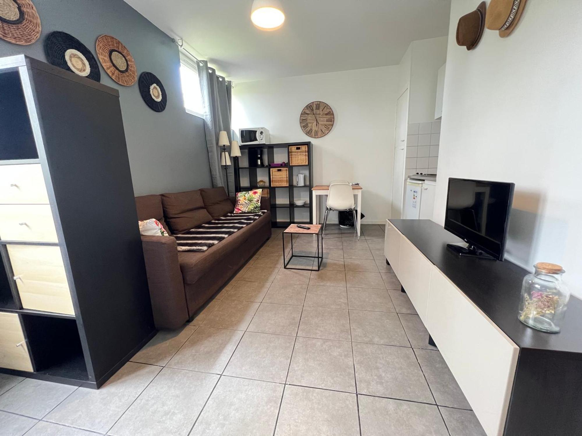 La Paille Metz Luxembourg Parking Un-Sejour-A-Part Apartment Exterior photo
